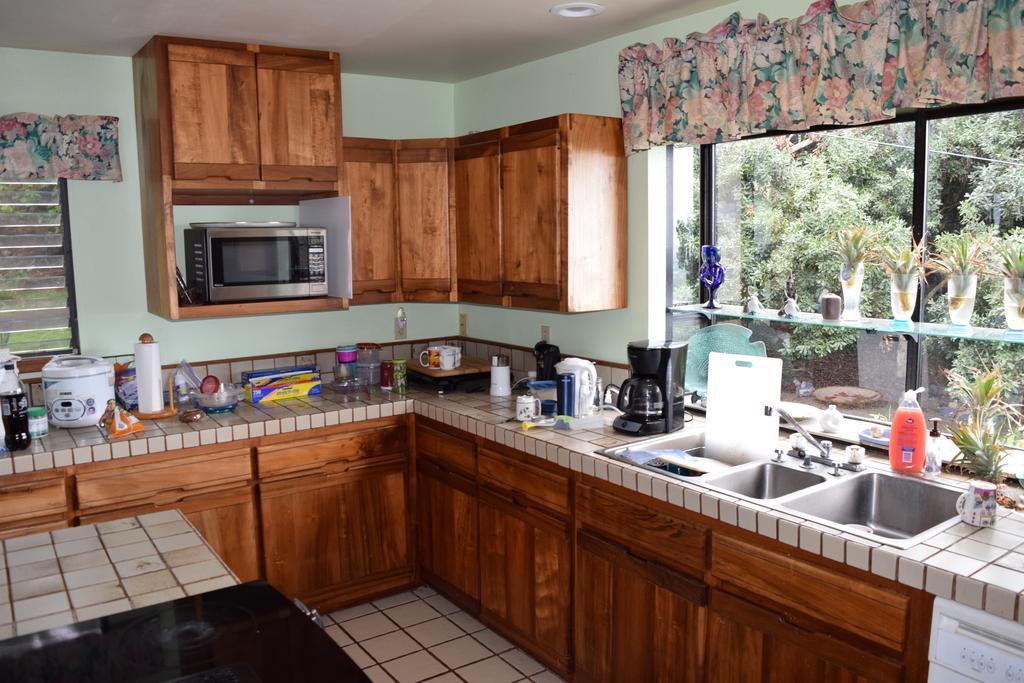 A Beautiful Edge Of The World Bed & Breakfast Captain Cook Exterior foto